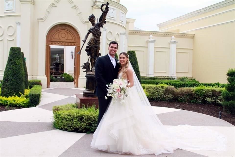 Sergio Elizondo Muñiz y Alejandra González Niño de Rivera