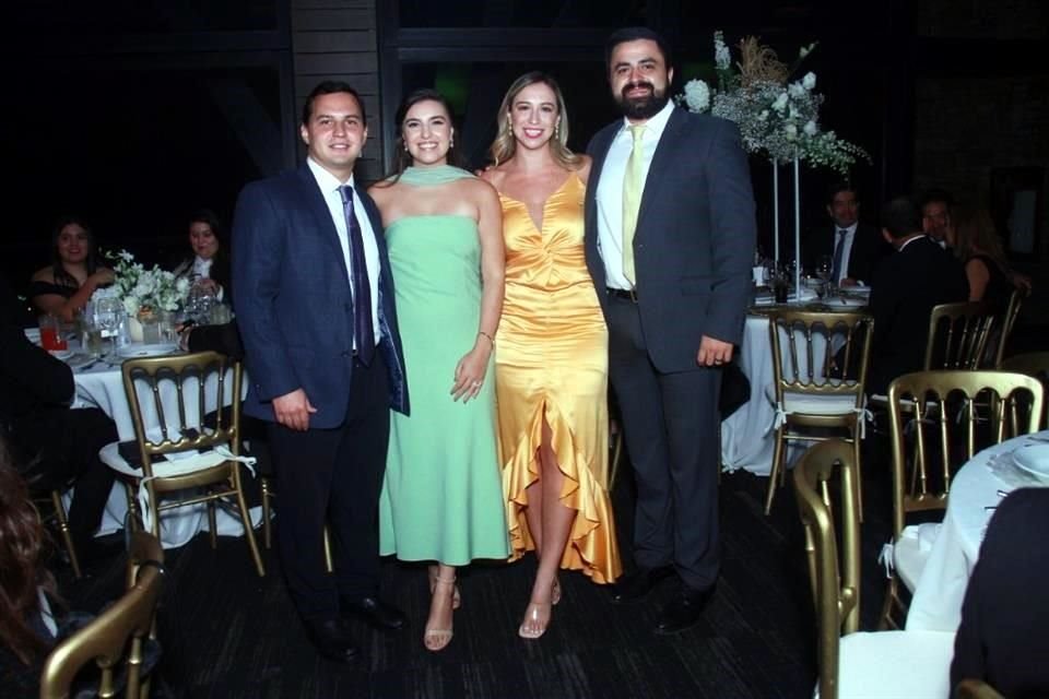 Sergio Ortiz, Daniela Vargas, Valeria Botello y Horacio Sánchez