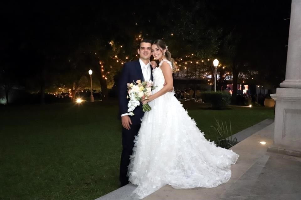 Alejandro Robles Paéz y Daniela González Chapa