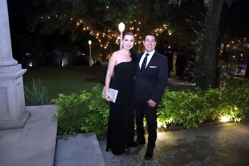Karina de la Garza y Michelle Jiménez