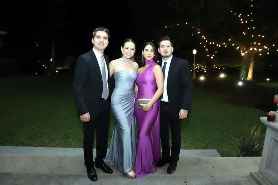 Daniel Páez, Myrna Méndez, Cristina González y Jesús Páez