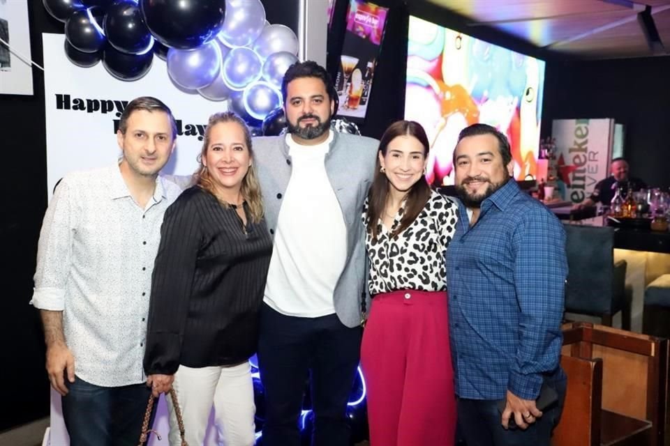 Rogelio Mahuad, Karla de Mahuad, Ricardo Espeleta, Jessy González y Alan Méndez