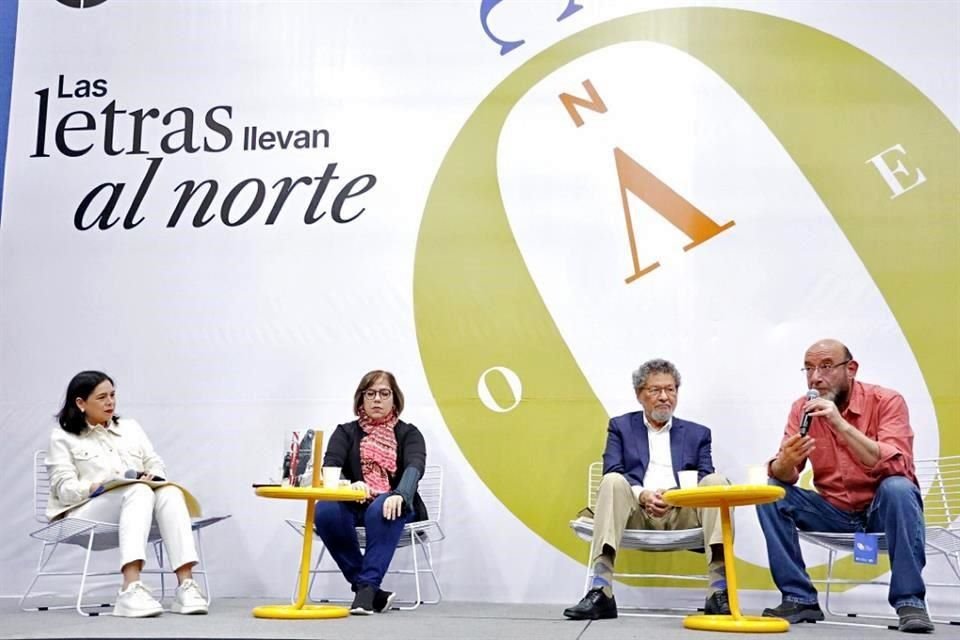 Gabriela Riveros (izq. a der.), María de Alva, Élmer Mendoza y Eduardo Antonio Parra.