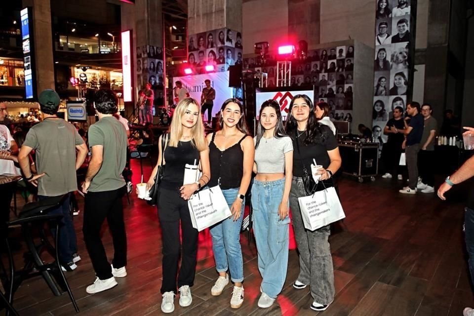 Cecilia Garza, Victoria Maldonado, René Tafich y Olimpia Martínez