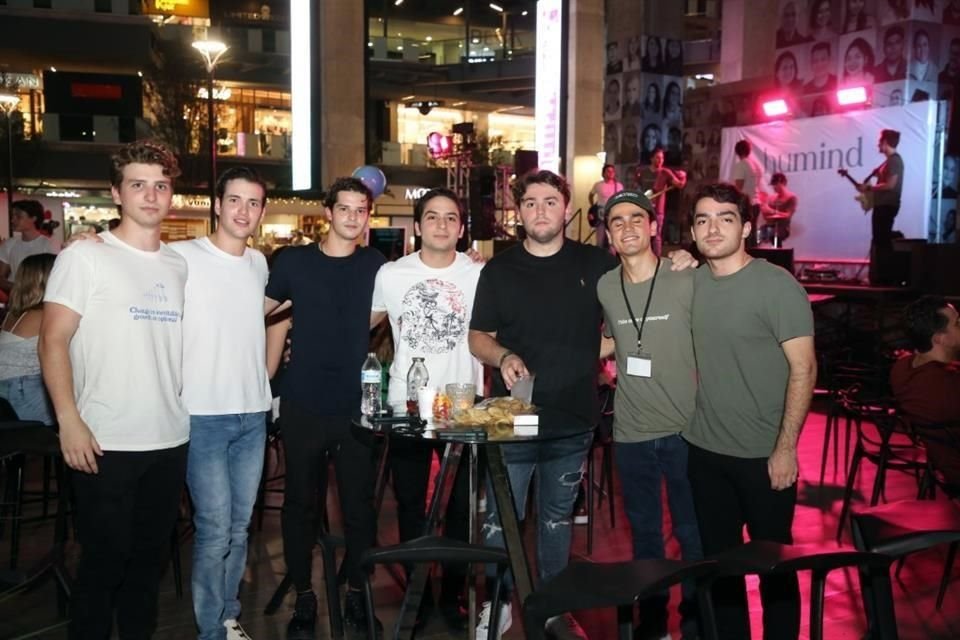 David Belden, Johann Backhoff, Gabriel Dóddoli, Maximiliano Salinas, Federico Martínez, Diego Cantú y Emilio González