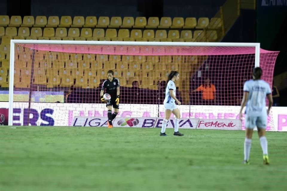 Imágenes del partido entre Tigres Femenil y Cruz Azul.