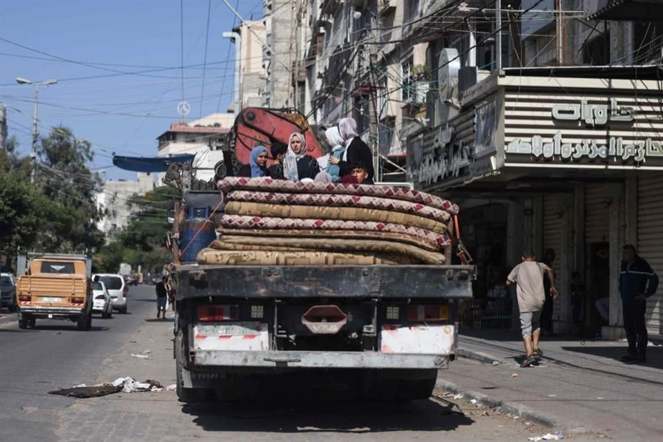 El Ejército de Israel informó a las Naciones Unidas que 1.1 millón de palestinos en Gaza deben reubicarse en el sur del enclave.