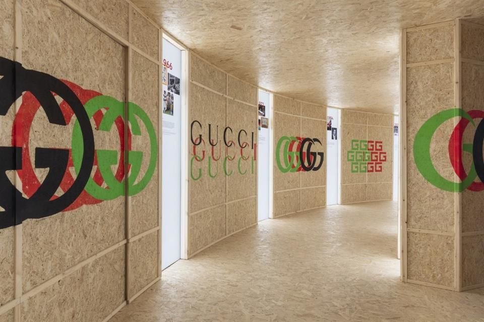 La casa de moda Gucci anunció nueva expo 'Gucci Cosmos', que se podrá visitar en 180 Studios, en Londres hasta el 31 de diciembre de 2023.