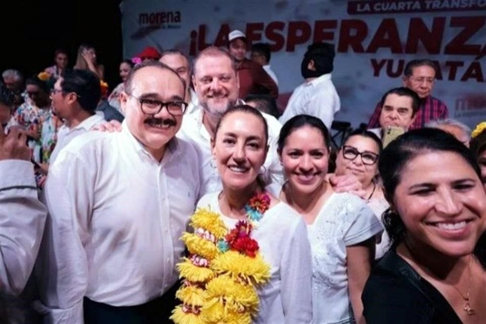 Claudia Sheinbaum visitó este viernes Yucatán, acompañada de políticos de la zona como Carlos Ramírez Marín.