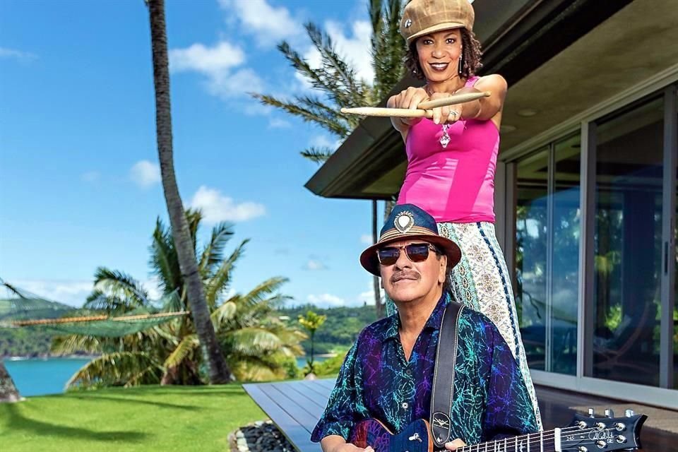 Santana está casado con la baterista Cindy Blackman.