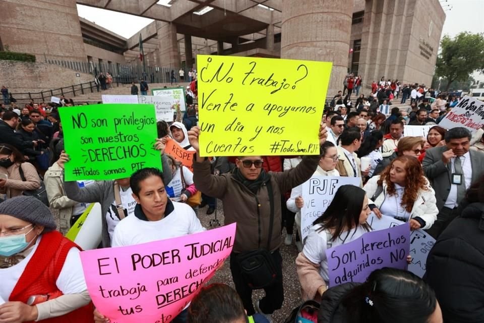 Las manifestaciones comenzaron esta mañana en diversos puntos de la CDMX.