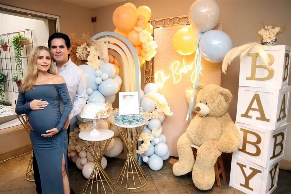 Grace Mondragón y Adrián Ramírez Sandoval