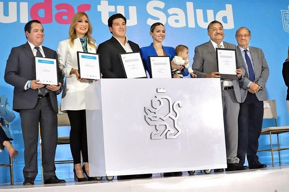 A un año de su implementación, el programa 'Cuidar Tu Salud' ya cuenta con más de 800 mil personas registradas para recibir la cobertura universal.