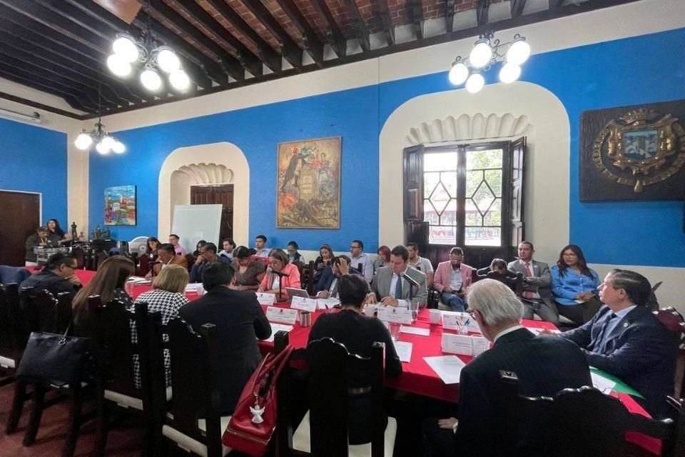 Ofelia Sánchez, vecina de la Colonia Educación, solicitó al Concejo de Coyoacán ejercer la Silla Ciudadana para plantear a los concejales y al Alcalde, Giovani Gutiérrez presuntas irregularidades.