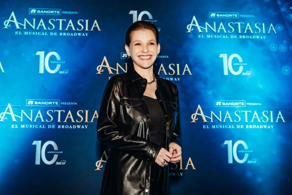 Kika Edgar asistió a la función especial de 'Anastasia'.