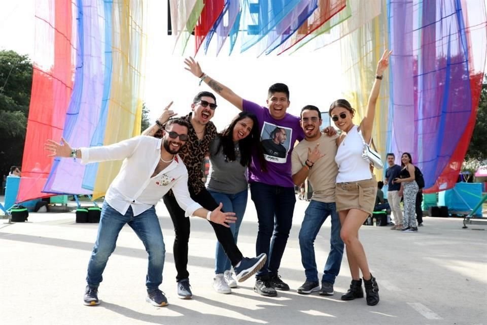 Gerardo Leñero, Carlos Martínez, Leslie Fernández, Pablo Ibarra, Fernando Leñero y Daniela Gómez F