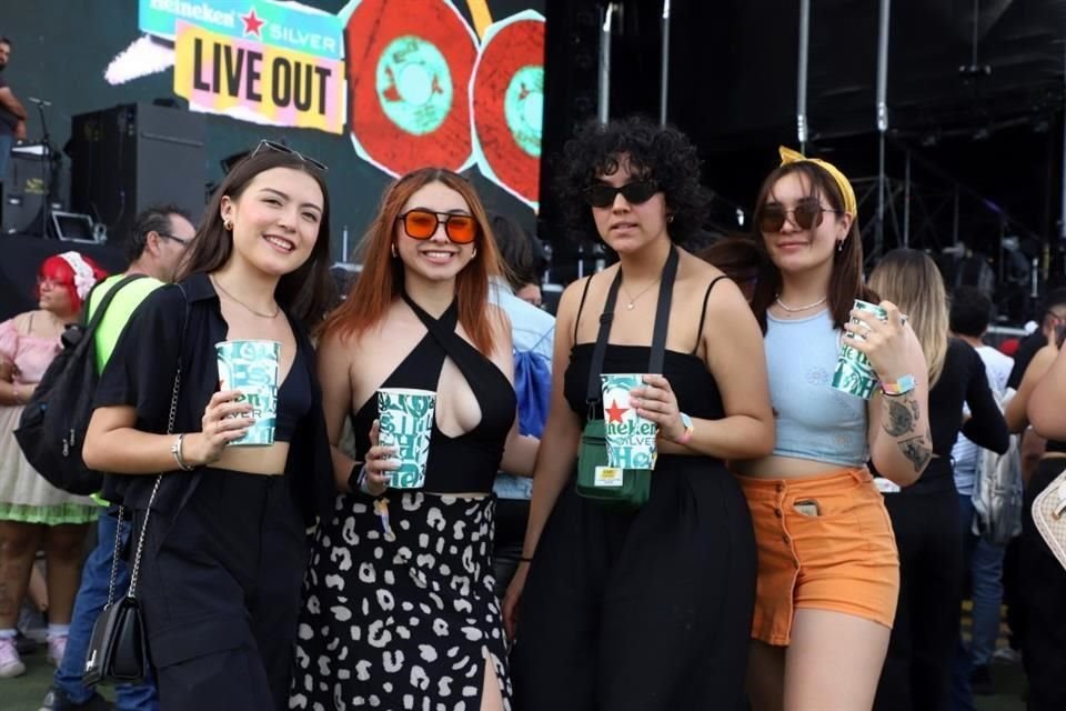 Mariana Rojas, Yexalen Bedoya, Camila Rodríguez y Frida Espinosa