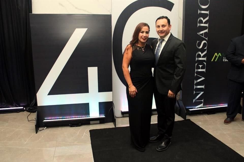 Jeimy Guerra y César Zavala