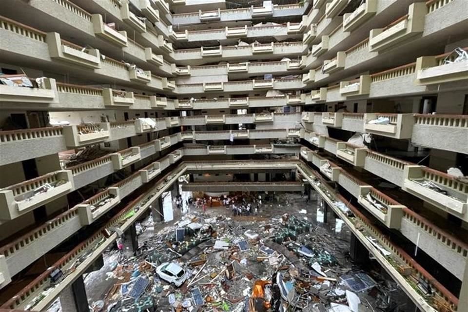 Lo que dejó el devastador paso de 'Otis' en Acapulco, esto en el hotel Princess.