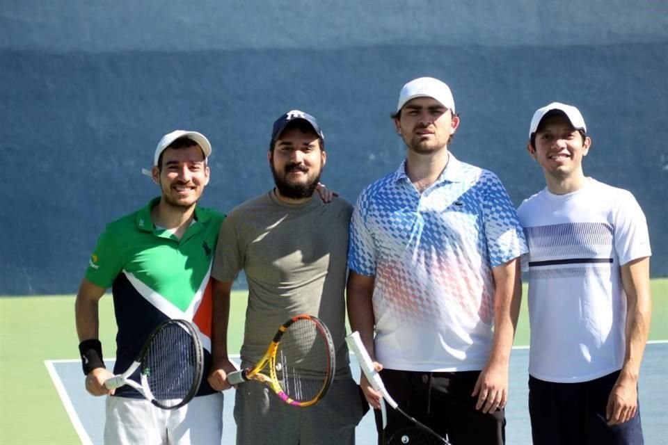 Marco Rodríguez, Ricardo Rodríguez, Alberto López y Jorge Salazar