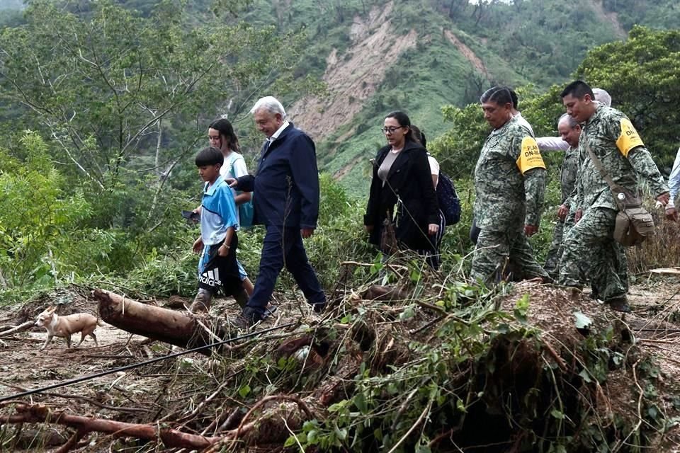 El huracán 'Otis' impactó en Acapulco, dejando devastación y caos, por lo que el Mandatario decidió acudir a Guerrero para supervisar daños.