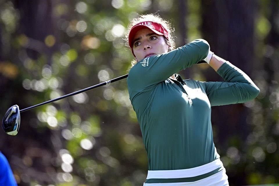 Gaby López se dijo honrada por ser abanderada de México en los JJOO.
