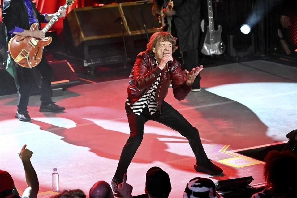 Los Rolling Stones encabezan las listas británicas con su nuevo álbum 'Hackney Diamonds'.