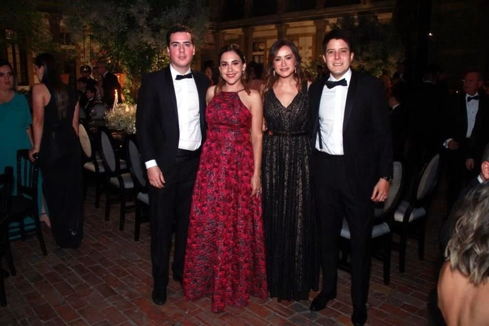 Andrés Villanueva, Tere Escobar, Elena Villarreal y Alberto Ruz