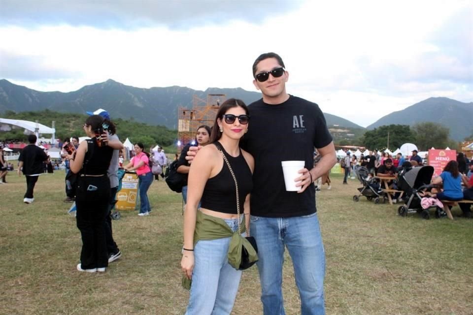 Salma Neyel y Manuel Díaz