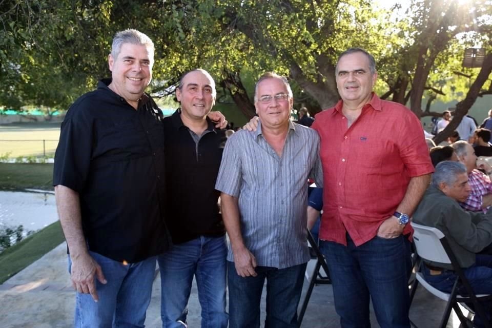 Pepe Mas, Javier Benavides, Alejandro Garza y Pato Canales