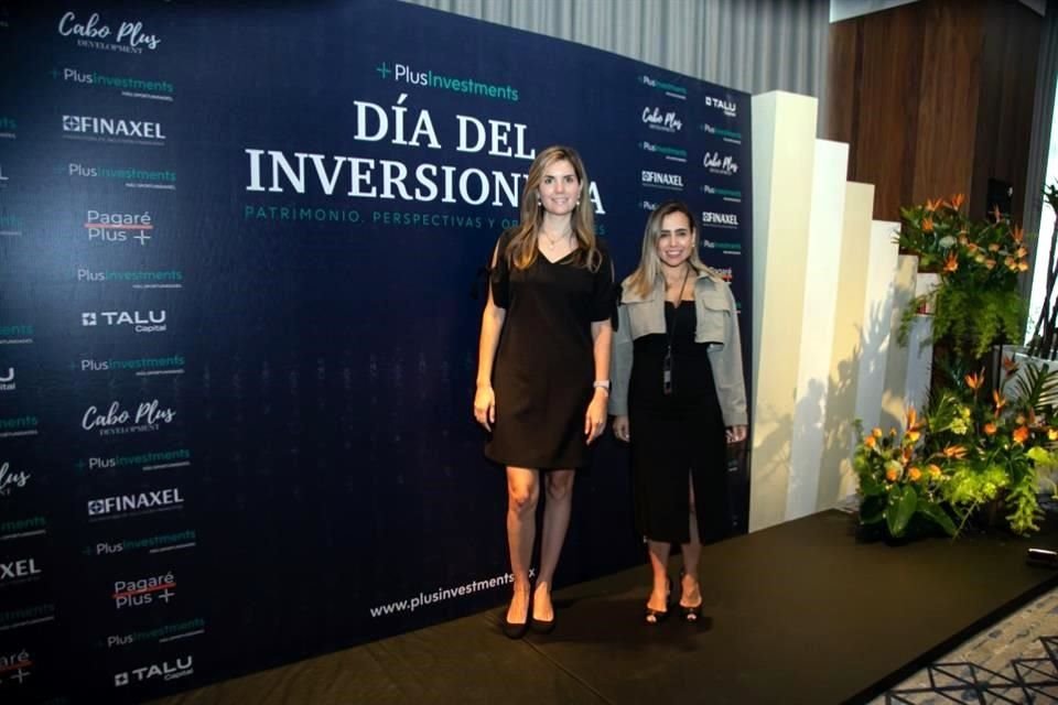 Sofía Mendoza de Dillon y Angie Ruiz