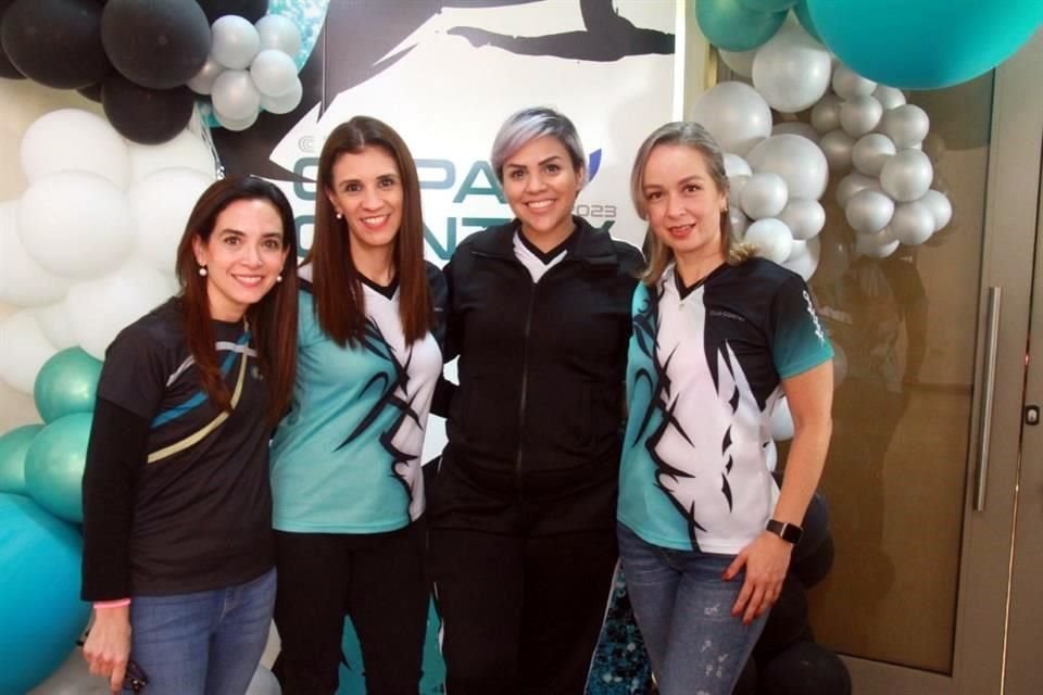 Katia González, Karla Lozano, Solé de la Rosa y Gloria Soto