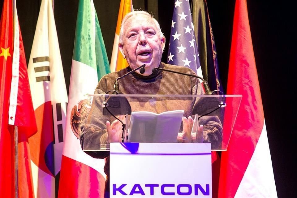 Fernando Turner Dávila, fundador de Katcon.