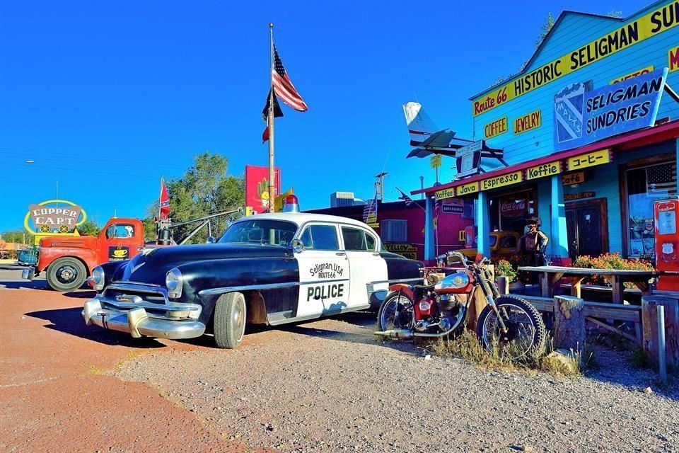 Un buen viaje en carretera incluye emblemáticos sitios de la mítica Ruta 66 estadounidense.