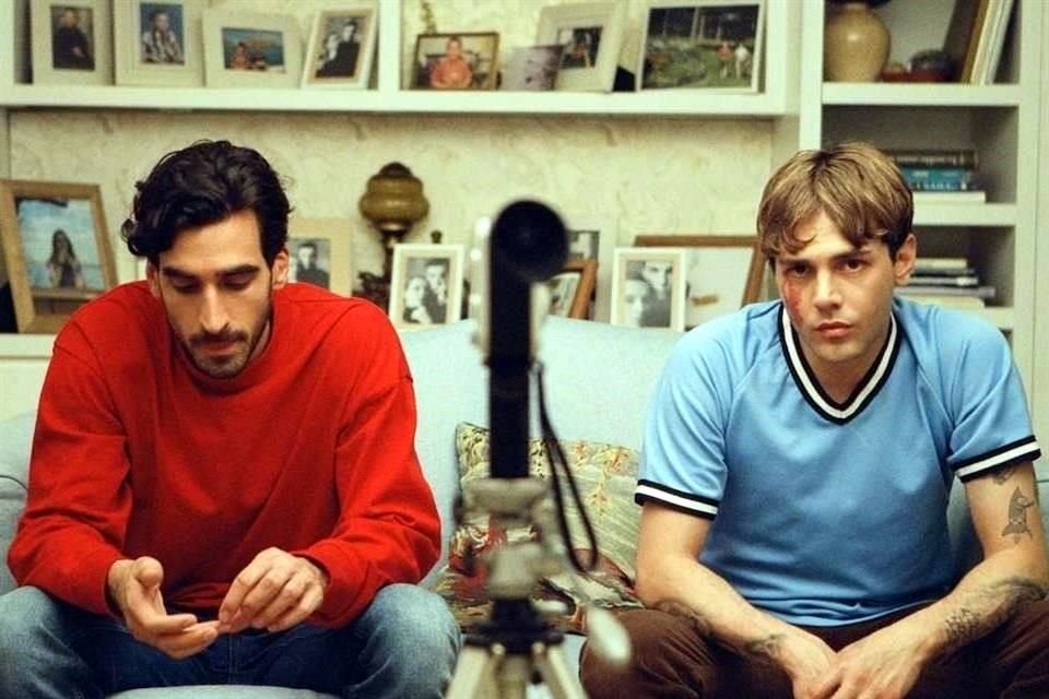 'Matthias y Maxime', la octava película del director Xavier Dolan es la más contenida de su filmografía y ya puedes verla en cines.