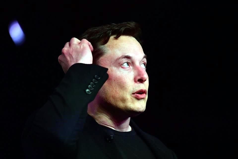 Elon Musk respondió a la petición de Mykhailo Fedorov, viceprimer ministro de Ucrania y ministro de transformación digital.