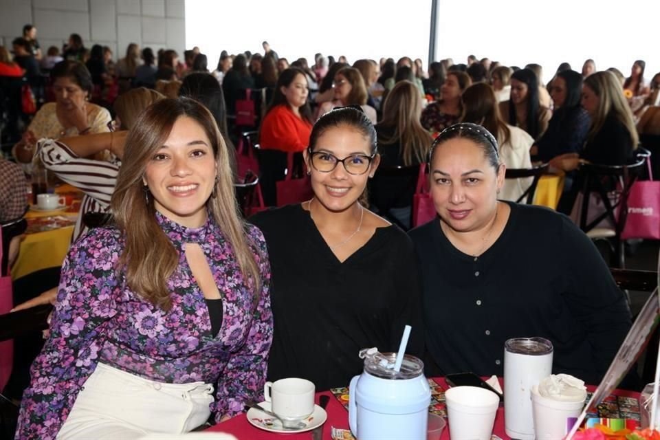Rocio Zamacona, Brenda Martínez y Abba Garza