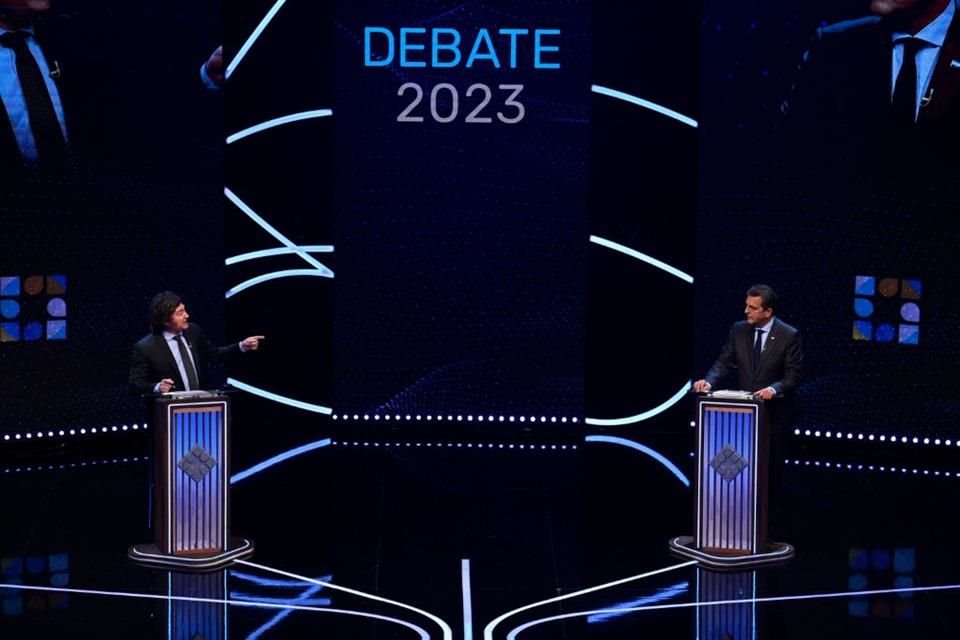 Javier Milei y Sergio Massa debatieron previo a la segunda vuelta electoral por la Presidencia de Argentina.