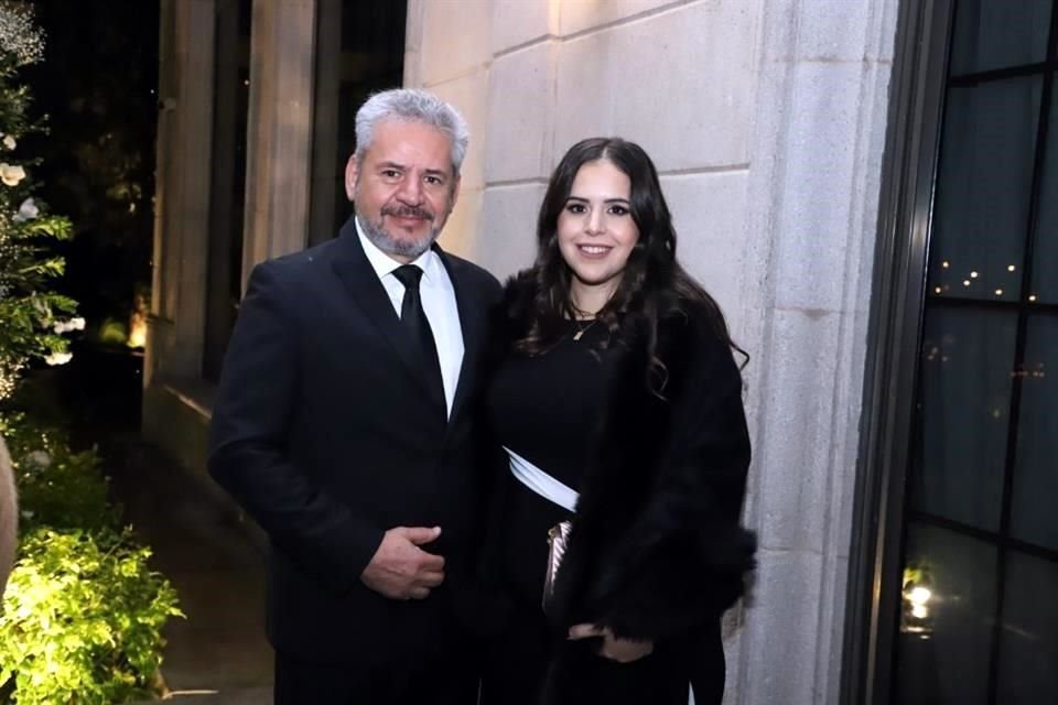 Dante Fernández y Gabriela Fernández