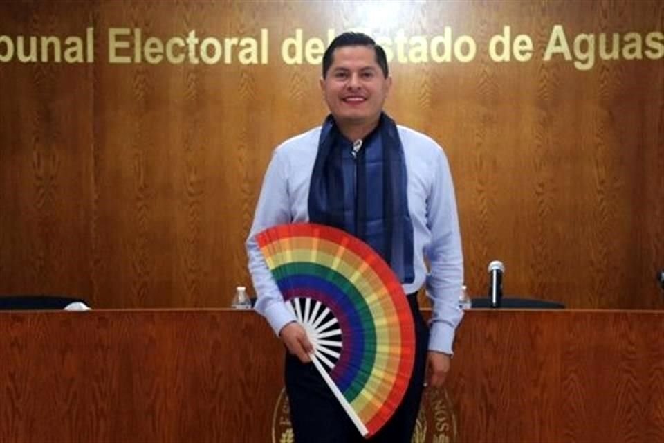 A inicios de este año,  Jesús Ociel Baena buscó ganarse un lugar como consejero electoral del INE.