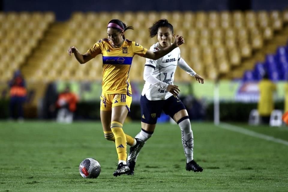 Tigres Femenil se metió a Semifinales del Apertura 2023 al vencer 2-1 a Pumas y eliminarlas con global de 5-2. Belén Cruz y Stephany Mayor anotaron los goles del triunfo.