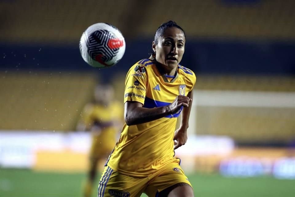 Tigres Femenil se metió a Semifinales del Apertura 2023 al vencer 2-1 a Pumas y eliminarlas con global de 5-2. Belén Cruz y Stephany Mayor anotaron los goles del triunfo.