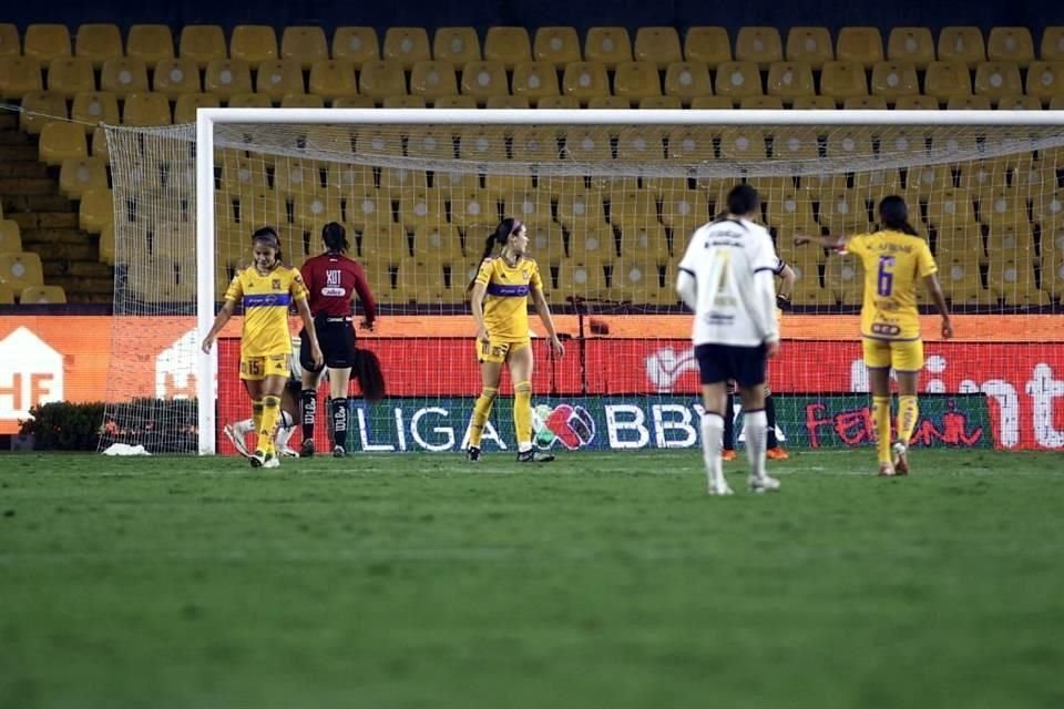 Tigres Femenil se metió a Semifinales del Apertura 2023 al vencer 2-1 a Pumas y eliminarlas con global de 5-2. Belén Cruz y Stephany Mayor anotaron los goles del triunfo.