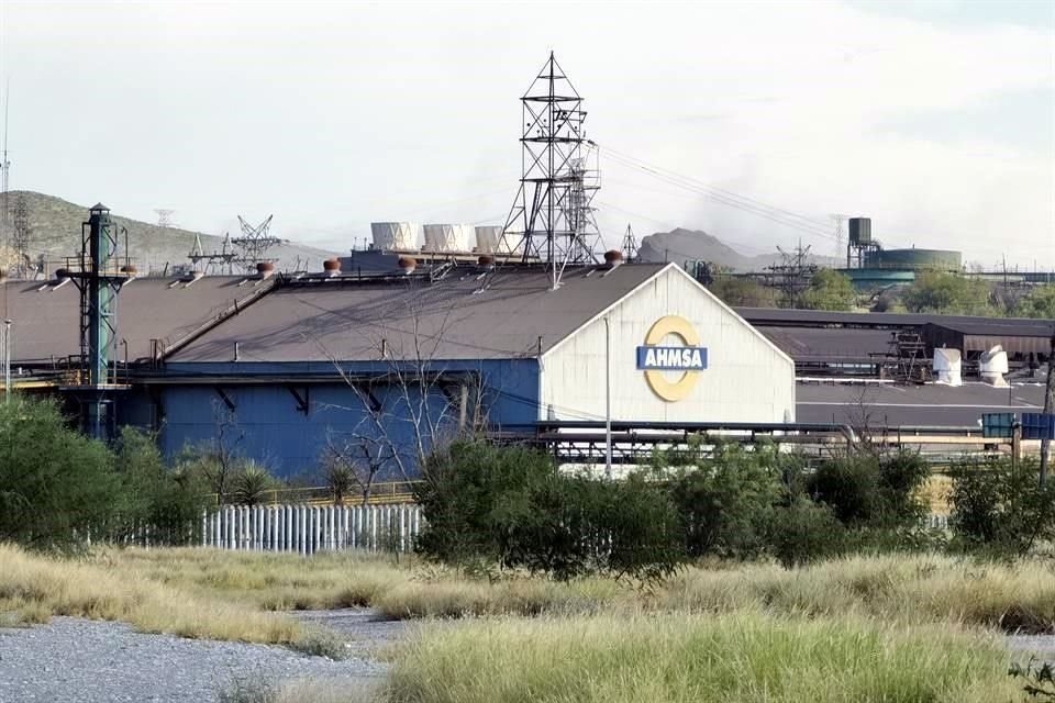 Altos Hornos arrastra deudas millonarias, falta de liquidez y atrasos en salarios que se ahondaron con la detención de su dueño, Alonso Ancira.