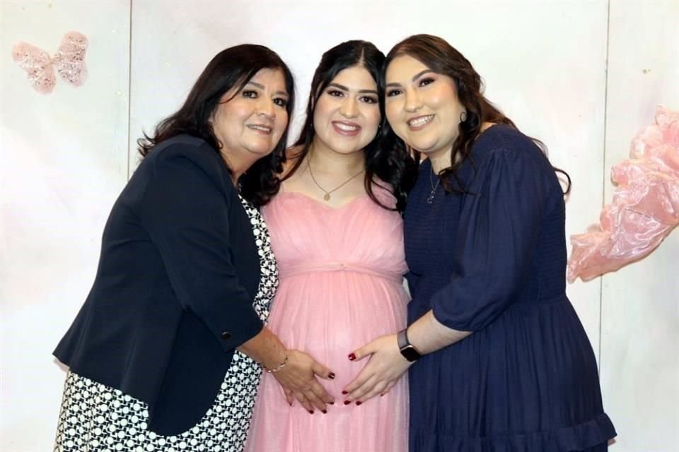 Rosalinda Almaguer Porras, Mariana Elizabeth Ramírez Almaguer y Rosalinda Ramírez Almaguer