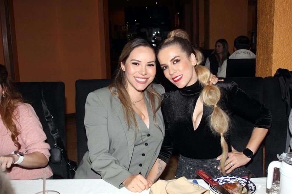 Alejandra Camacho de Solís y Melissa Plascencia