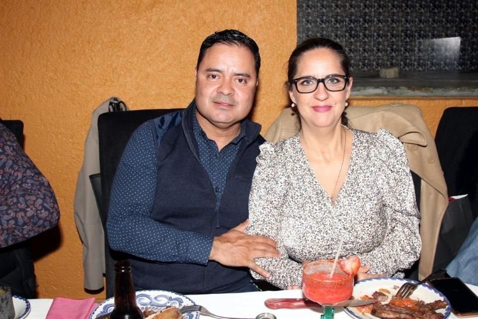 Héctor Vega y Elisa Nápoles de Vega