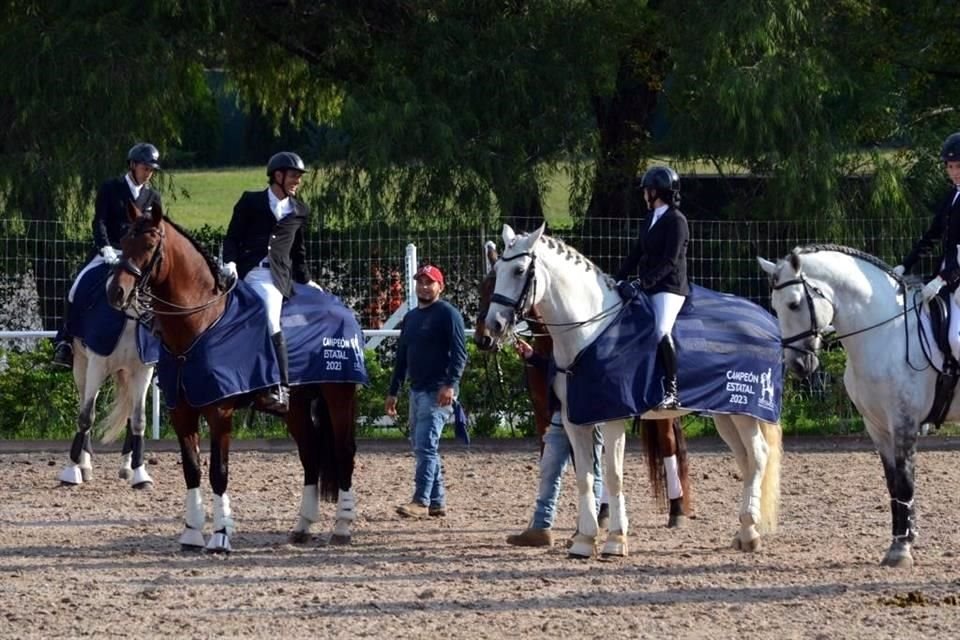 Durante la final del Circuito Mayor y Menor de Adiestramiento Nuevo León 2023