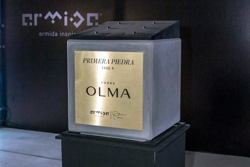 Primera Piedra de Torre Olma