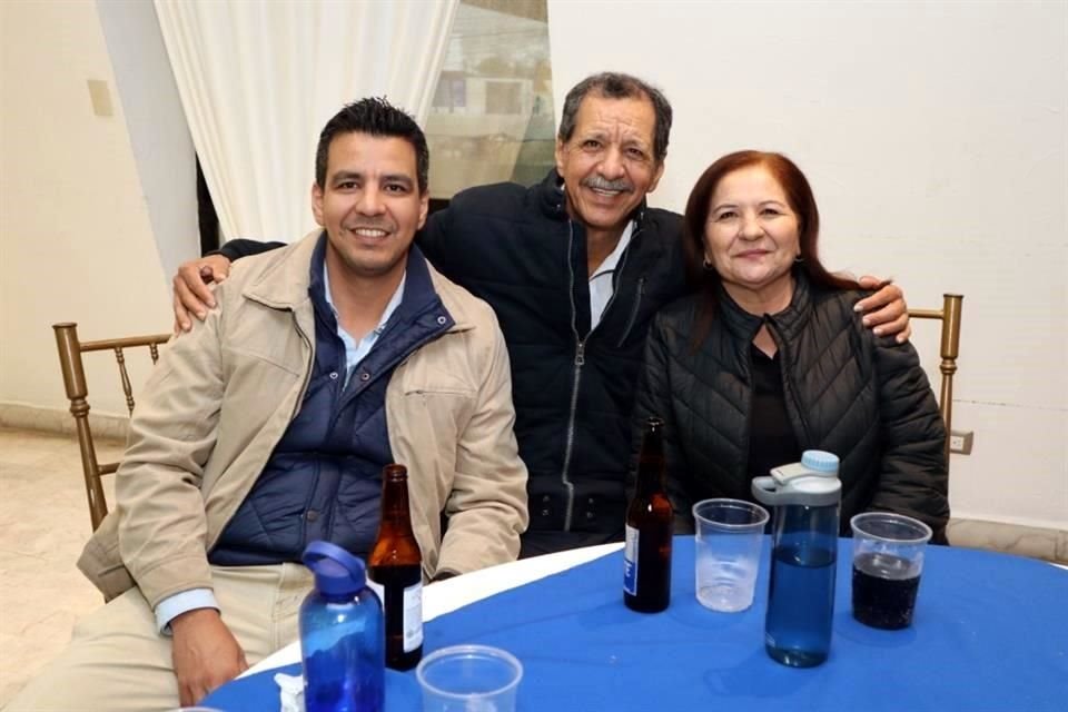 Humberto Arenas, Huberto Arenas Rocha, eyna García de Arenas